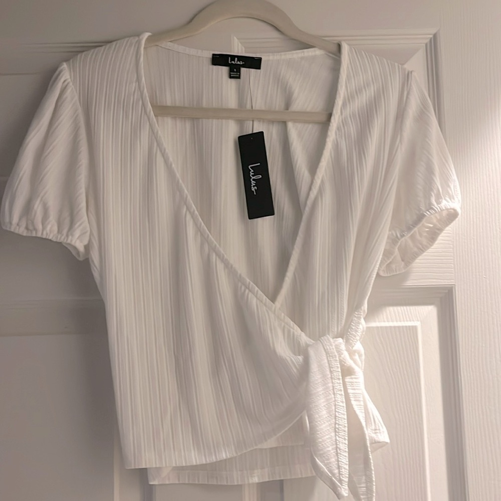NWT Lulus tie wrap top